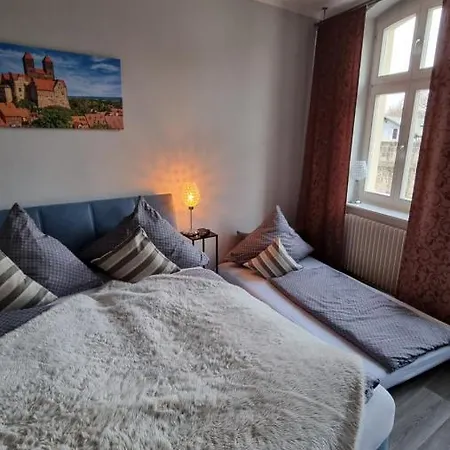 Sanierte Ferienwohnung im Einzeldenkmal Quedlinburg Exterior foto